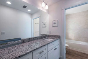 168 Jeepers Drive Naples FL small 010 7 Bath 2 666x445 72dpi