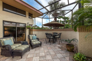 6730 Pelican Bay Blvd Naples large 013 10 Patio 1499x1000 72dpi