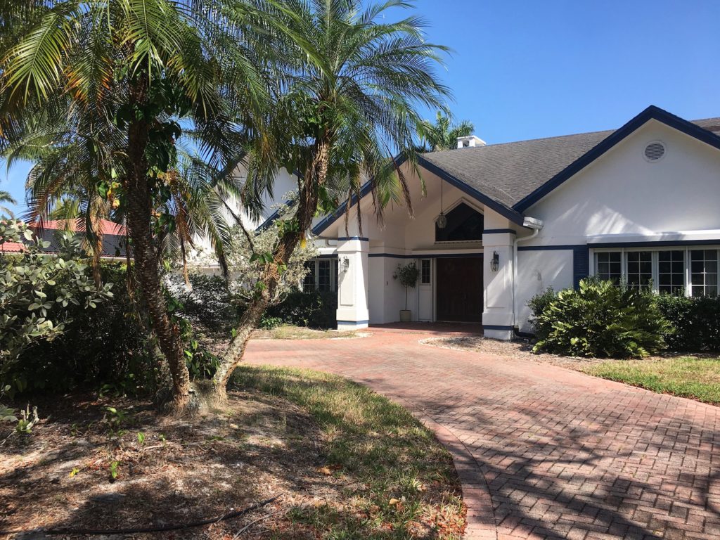 IMG 0185 Naples Best Addresses