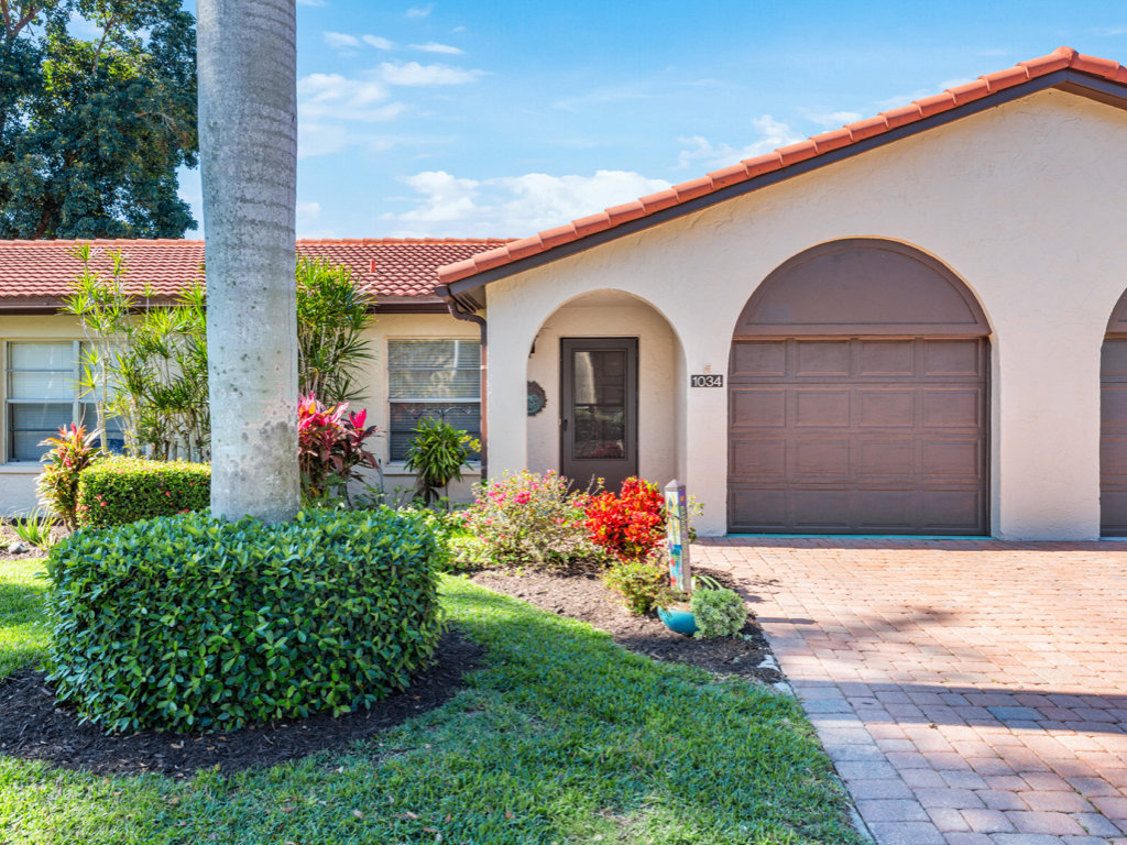 1034-forest-lakes-dr-naples-fl-34105-front-1